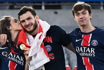 Bayern thử việc Kvaratskhelia trước ngày bị PSG loại khỏi cúp C1