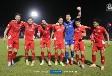Tiến Linh ghi bàn trở lại, CA TP.HCM thắng ngược dòng trước SLNA