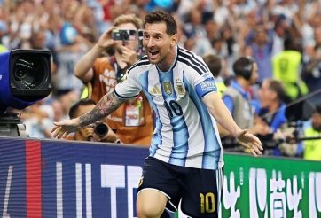 Messi phá kỷ lục mọi thời đại, Argentina thẳng tiến vòng knock-out