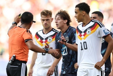 FIFA phạt Paraguay sau khi loại Đức khỏi World Cup