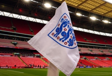 CHÍNH THỨC: Chelsea ký hợp đồng với tuyển thủ Anh