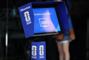 CHÍNH THỨC: FIFA phê duyệt 'VAR Light', bỏ vạch việt vị