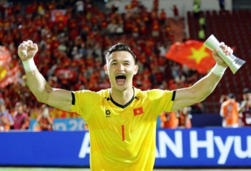 Truyền thông Thái Lan tuyên bố thẳng đẳng cấp khác biệt của Lê Giang Patrik