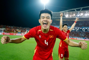Vừa vô địch AFF Cup, trung vệ cao nhất ĐT Việt Nam sắp đá VL châu Á