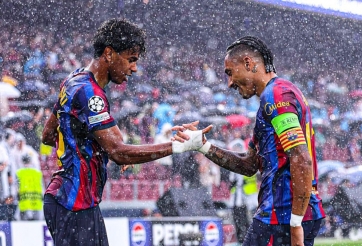 Trực tiếp bóng đá Barca 3-0 Feyenoord: Cú đúp cho Raphinha