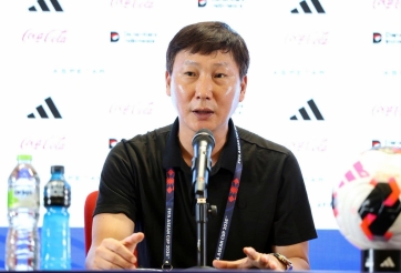 HLV Kim Sang-sik nói thẳng vấn đề của 2 cầu thủ nhập tịch ở FIFA ASEAN Cup