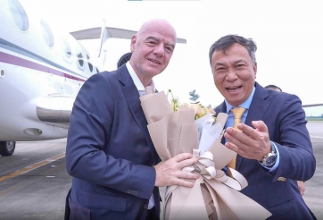 Chủ tịch FIFA đến SVĐ nơi ĐT Việt Nam đá trận cuối FIFA ASEAN Cup