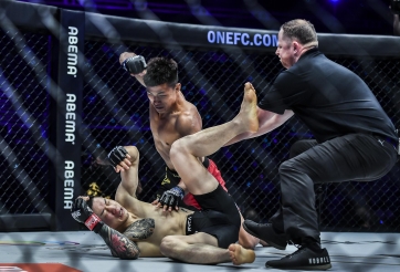 ONE X: Hạ gục Kim Jae Woong, võ sĩ Trung Quốc tuyên bố sẽ 'kết liễu' Thành Lê