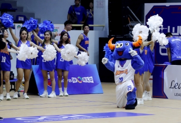 Bùng nổ ngày khai mạc giải bóng rổ VBA 5x5 2022