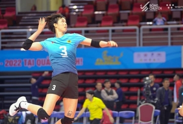 Thanh Thúy 1m93 ghi 27 điểm, đưa bóng chuyền nữ Long An vào bán kết