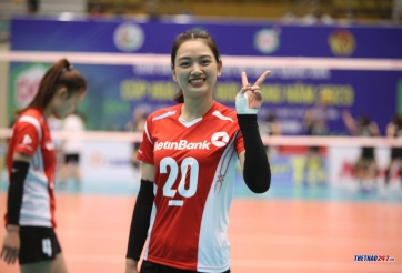 Hoa khôi bóng chuyền Thu Hoài trở lại thi đấu, nhan sắc thăng hạng