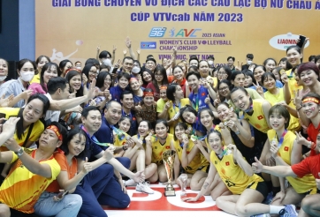 2 tháng để viết lịch sử: Bóng chuyền nữ Việt Nam vô địch 2 giải châu Á, giành 2 vé dự giải thế giới