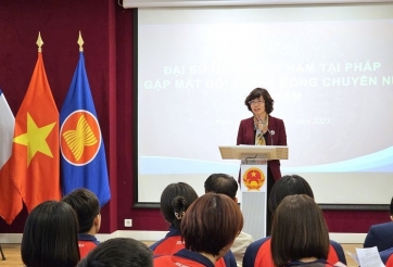 Tuyển bóng chuyền nữ Việt Nam được tiếp động lực trước trận gặp Pháp