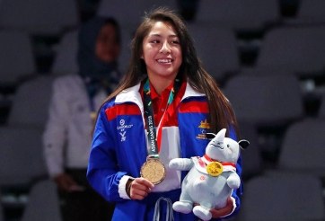 Niềm tự hào của Campuchia bỏ ASIAD 19, tranh đai ONE Championship