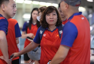 Tuyển nữ Việt Nam 'nhận tin sét đánh' khi vừa đặt chân đến Trung Quốc