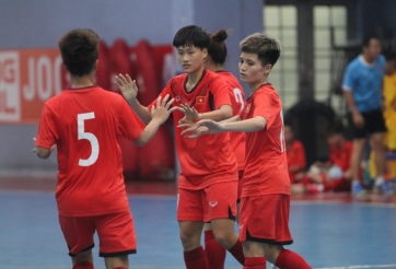 Hướng tới SEA Games, ĐT nữ futsal Việt Nam đấu tập với đội bóng THPT