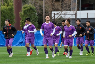 Ngôi sao Việt kiều bảo vệ HLV Park trên báo châu Âu