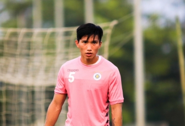 Đoàn Văn Hậu báo tin 'không thể tuyệt vời hơn' tới NHM