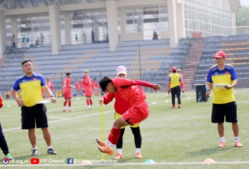 Việt Nam chung bảng Thái Lan ở giải AFF