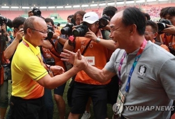 Đại diện Đông Nam Á muốn mời HLV Hàn Quốc để đuổi kịp Việt Nam