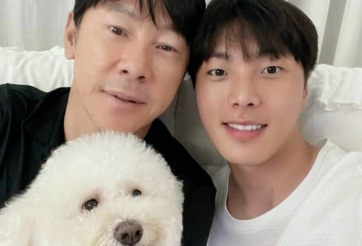 HLV Shin Tae Yong 'gây bão' khi massage cho chủ tịch LĐBĐ Indonesia