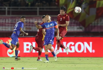 FIFA bất ngờ vinh danh một cầu thủ ĐT Ấn Độ