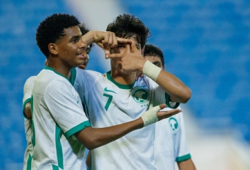 Đội bóng hàng đầu châu Á hủy diệt đối thủ 9 bàn không gỡ