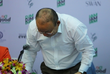 HLV Park Hang Seo cảm ơn riêng một người trong ngày ở lại Việt Nam