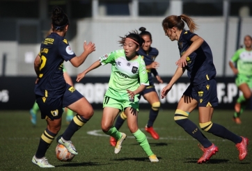 Huỳnh Như hé lộ bí mật suốt sự nghiệp trong ngày rời Lank FC về nước