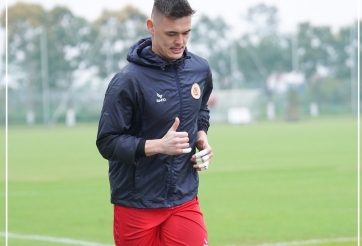 Vừa về nước, ngôi sao Việt kiều đã 'gây sốt' ở thời điểm ĐTQG tập trung