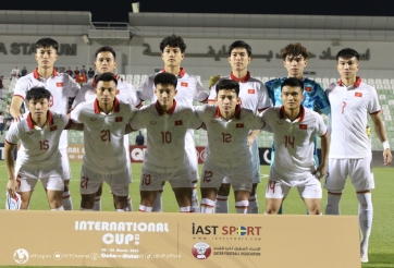 Gặp chuyện hy hữu, cầu thủ U23 Việt Nam nhập viện ngay giữa trận đấu