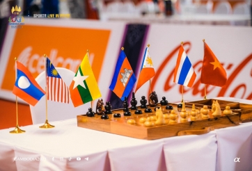 VIDEO: Sự cố hy hữu trong phần thi của VĐV Việt Nam