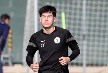 Bóng đá Việt Nam trình làng cầu thủ Việt kiều mới toanh?