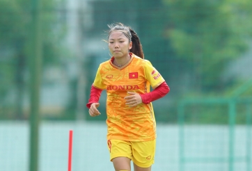 Huỳnh Như gây ấn tượng trước World Cup