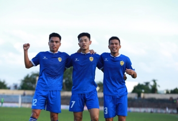 Tấm vé thăng hạng lên V-League gọi tên đội bóng nào?
