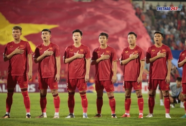 HLV Troussier ra 'lệnh cấm' về U23 Việt Nam