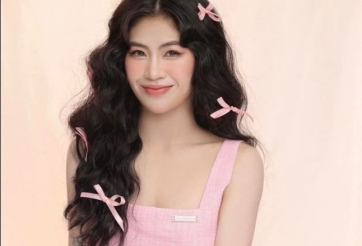 Thanh Nhã gây sốt trong ngày đặc biệt