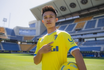 Đội bóng châu Âu nói gì về cầu thủ Việt Nam vừa ra mắt?