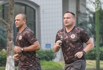 Cựu HLV CAHN thoát cảnh thất nghiệp