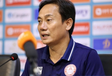 HLV Park Hang Seo khả năng cập bến, thuyền trưởng CLB TPHCM nói gì về tương lai?