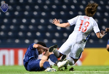 VIDEO: Đứng bét bảng, CLB hàng đầu Thái Lan bị loại khỏi giải châu Á