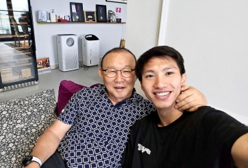 HLV Park Hang Seo đưa cầu thủ Việt Nam sang Hàn Quốc