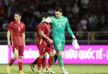 Ngôi sao Việt kiều báo tin vui cho ĐT Việt Nam