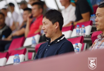 HLV Kim Sang Sik đến Bình Dương, ĐT Việt Nam có thêm nhân tố mới?