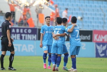 BXH vòng 18 giải hạng Nhất Quốc gia: Đà Nẵng chờ ngày lên hạng