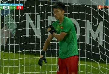 HY HỮU: Tiền đạo U23 Việt Nam 'xỏ găng' làm thủ môn ở giải châu Á