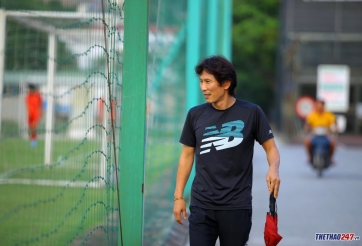 HLV Gong Oh Kyun bất ngờ 'soi giò' U20 Việt Nam trước giải châu Á