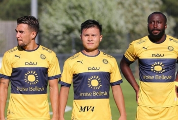 Pau FC 'chơi lớn' sau trận thua đậm, chờ Quang Hải đá chính tại Ligue 2