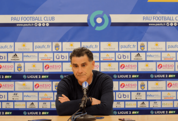 HLV Pau FC 'bất lực' vì Quang Hải và đồng đội để thua ngược