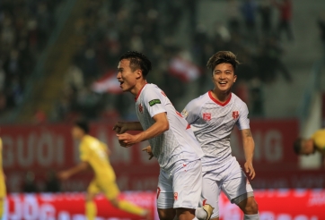 Hải Phòng 'phả hơi nóng' lên Hà Nội FC sau thắng lợi thứ 4 liên tiếp